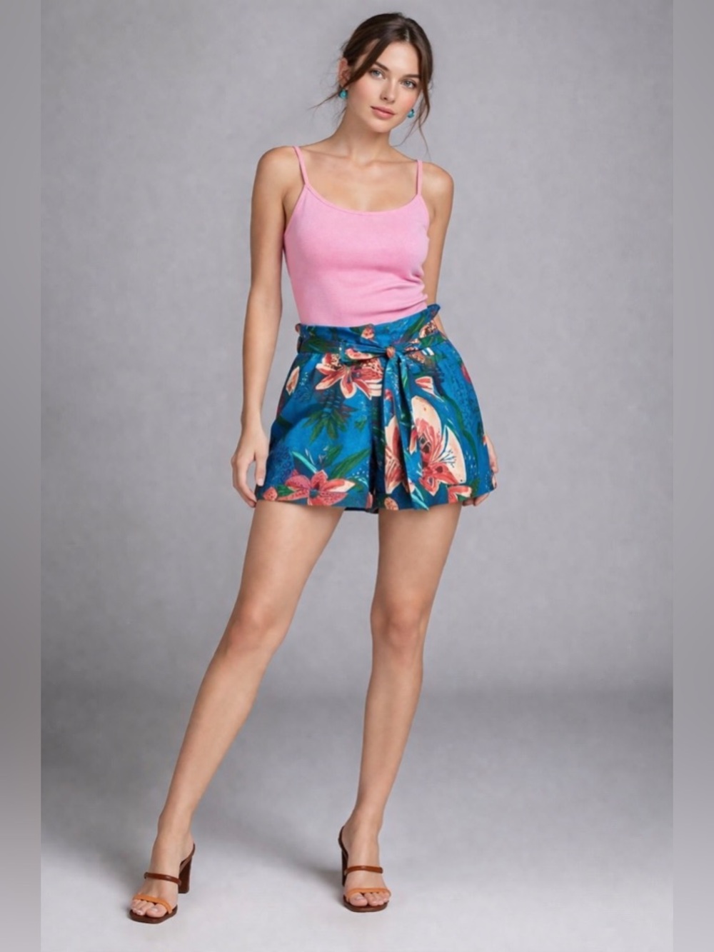 New Farm Rio Paperbag Shorts – Size XS | MSRP $150